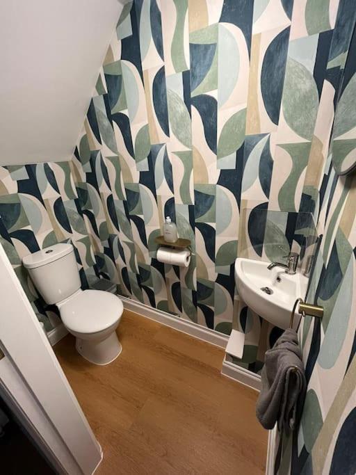 Holiday home Spacious Modern Anfield Home, Lfc & Efc, Free Parking Liverpool